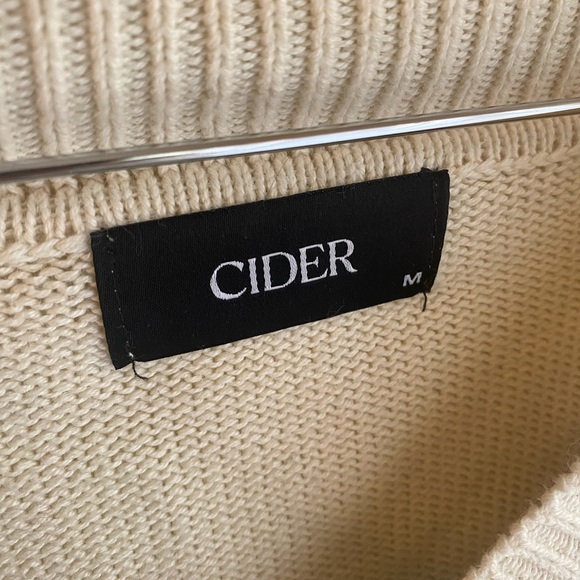 Cider Women's Black & Cream Striped Sweater Size Medium V-Neck Cozy Ribbed Knit - Picture 2 of 4